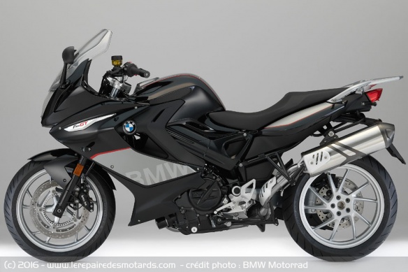 BMW F 800 GT noire