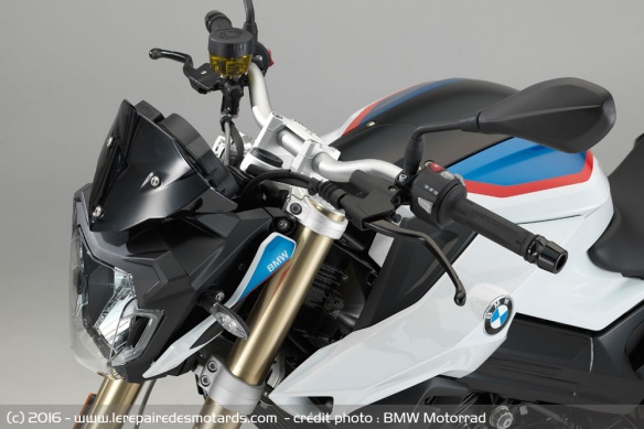 Tête de fourche de la BMW F800 R