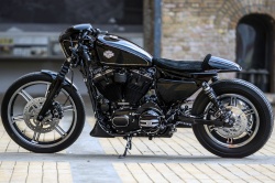 Harley Athènes sacré Custom King