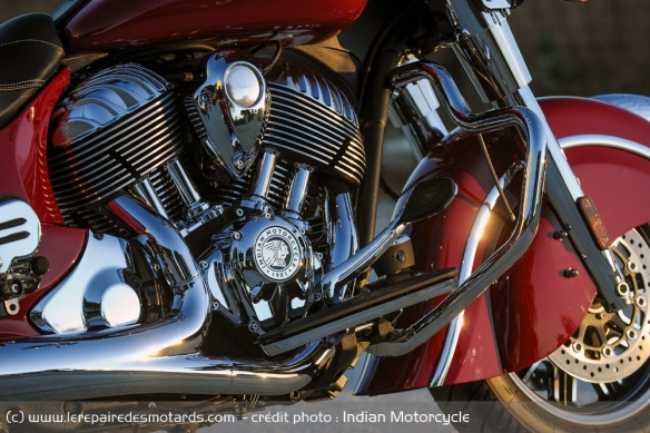 C'est encore une fois le Thunderstroke 111 qui aliment cette Indian
