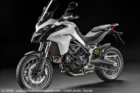 Ducati Multistrada 950 blanche