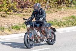 Le futur roadster KTM sera animé par un twin prallèle