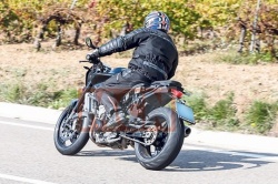 Vue arrière de la future plateforme KTM