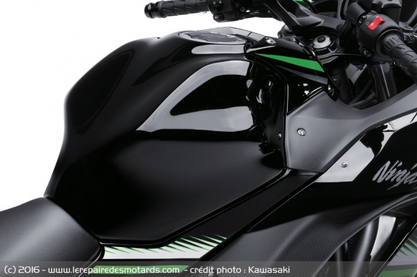 Réservoir de la Kawasaki Ninja 650