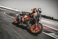 Les nouvelles KTM Duke en concession