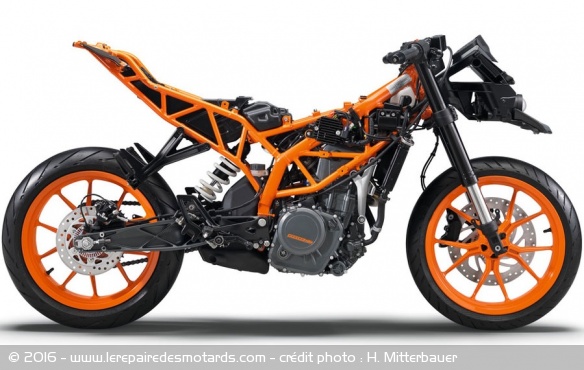 KTM RC 390 millésime 2014/2015 KTM RC 390 millésime 2014/2015