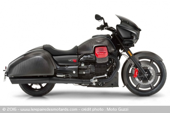 Moto Guzzi MGX-21 Flying Fortress