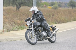 Photos du twin 750 Royal Enfield - crédit photo : DR