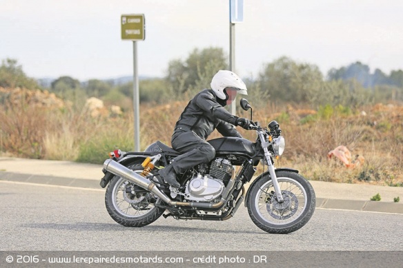 La 750 repose en partie sur l'actuelle Continental GT