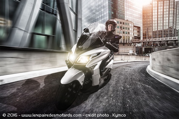 Le Kymco X.Town 125 sera disponible fin mai