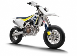 Supermotard Husqvarna FS 450 - crédit photo : H. Mitterbauer