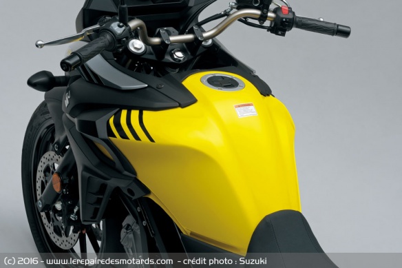Réservoir de la Suzuki V-Strom 650