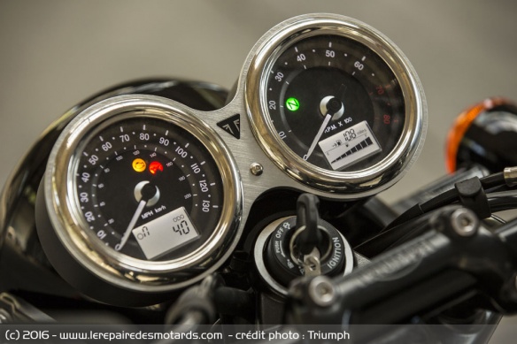 Compteur de la Triumph Bonneville T100 Black