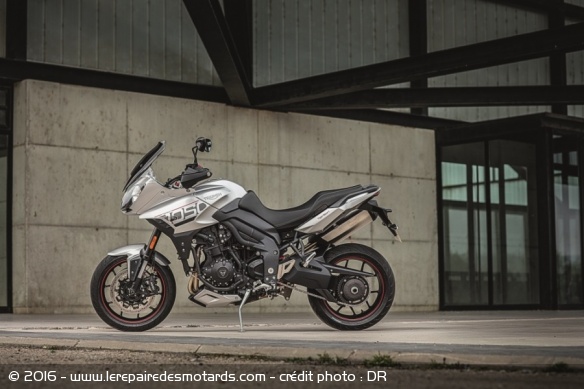 Triumph Tiger Sport 2016, profil gauche