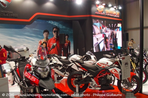Milan : stand Zongshen à l'EICMA