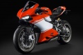 Une Ducati 1299 Superleggera approche