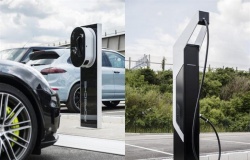 Porsche met au point un chargeur rapide