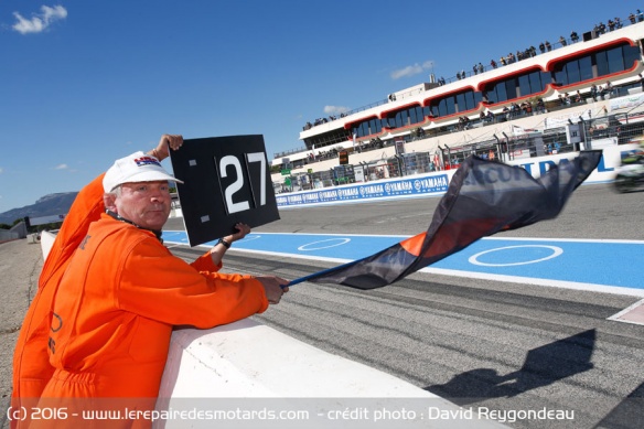 Devenez commissaire de piste au Bol d'Or