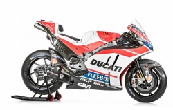 Ducati lève le voile sur la livrée de la Desmosedici GP17