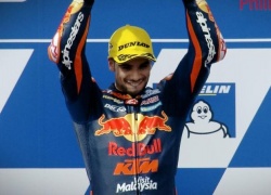 Moto 2 : victoire Oliveira