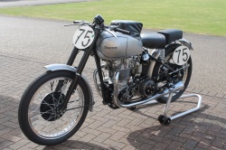 Triumph GP 500 MkII de 1954