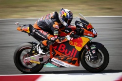 Moto2 : Oliveira mène en Catalogne
