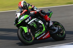 Rea décroche son troisième titre à Magny-Cours