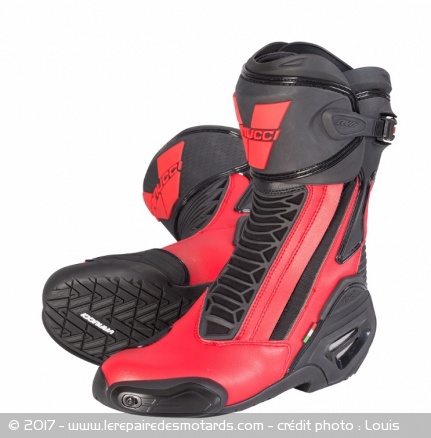 Bottes racing Vanucci RV6 performance racing