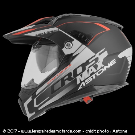 Casque trail Astone Crossmax, de côté