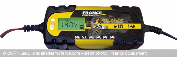 Chargeur France Équipement BC4000E en marche
