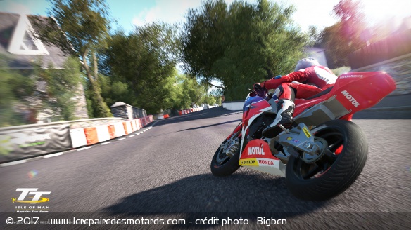 La Honda CBR prend le soleil