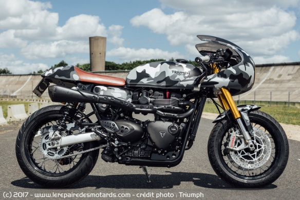 Triumph ATS Paris Bastille
