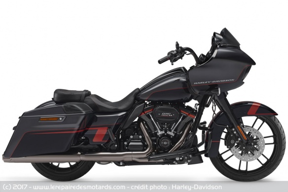 Harley-Davidson Road Glide CVO