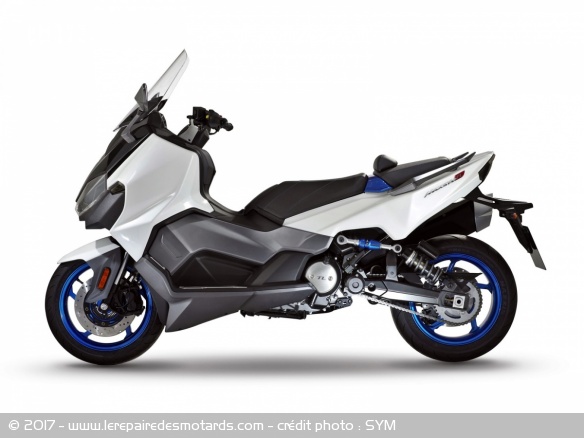 SYM Maxsym TL côté gauche