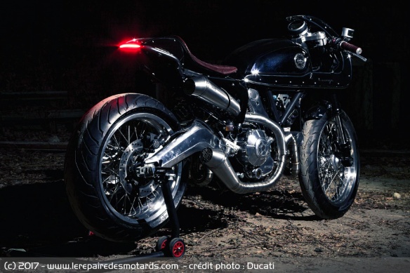 L'Essenza conserve la partie cycle d'origine du Scrambler