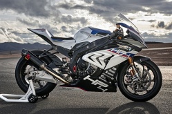 Série limitée BMW HP4 Race