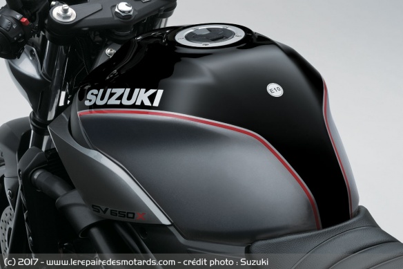 Réservoir de la Suzuki SV 650 X