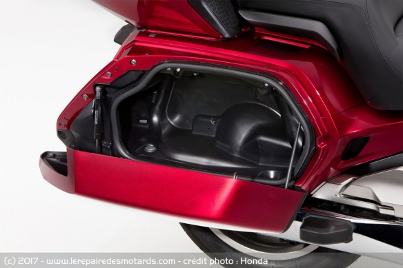 Les valises latrales de la Gold Wing