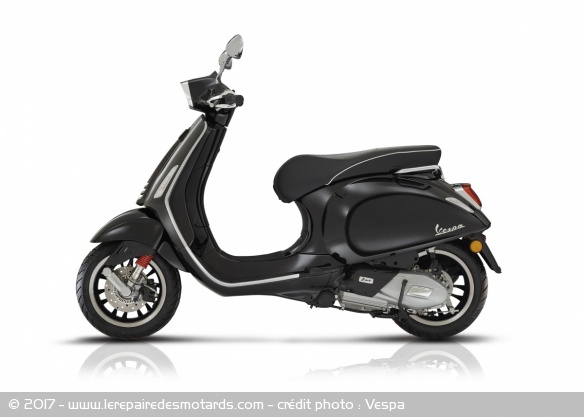 Vespa 125 Sprint et Sprint S de profil