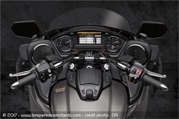 Nouveauté : Yamaha Star Venture, tableau de bord