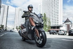 Prix et dispo pour le Yamaha X-Max 300