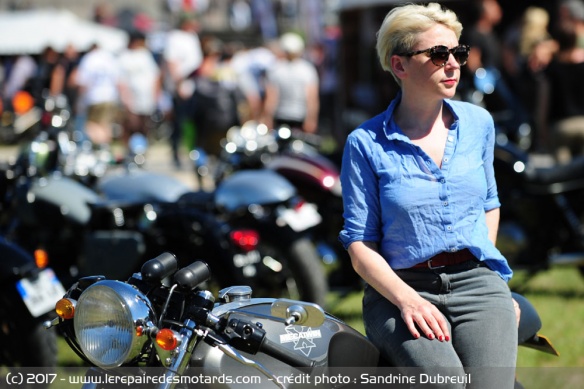 On prend la pose au Café Racer Festival