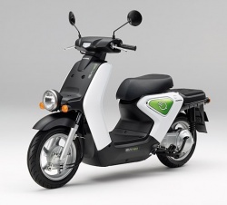 Le Honda EV-Neo présenté en 2011