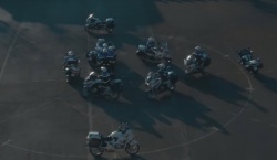 Vidéo : le ballet des motards de la police