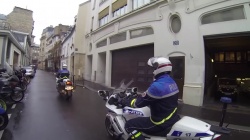 La préfécture de Police de Paris fait son mannequin challenge