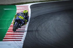 Rossi mène en terres catalanes - crédit photo : MotoGP