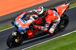 Motogp grande bretagne pole position lorenzo - Crédit photo : MotoGP 