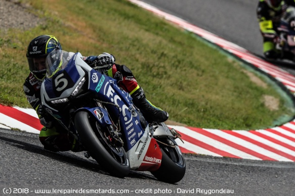 Le F.C.C. TSR Honda France termine juste devant le GMT94 et décroche le titre mondial