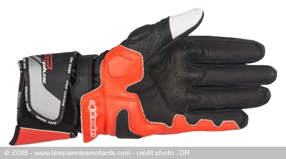 Gants cuir Alpinestars GP Plus R coloris noir/blanc/rouge Gants cuir Alpinestars GP Plus R coloris noir/blanc/rouge