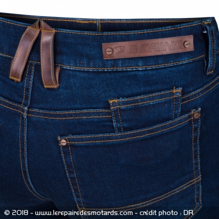 Voici le derrière du Jeans moto Bering Donovan